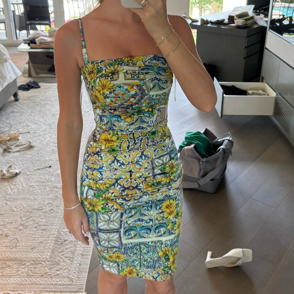 Dolce & Gabbana Majolica Floral Printed Ruched Bodycon Silk Dress Size 38